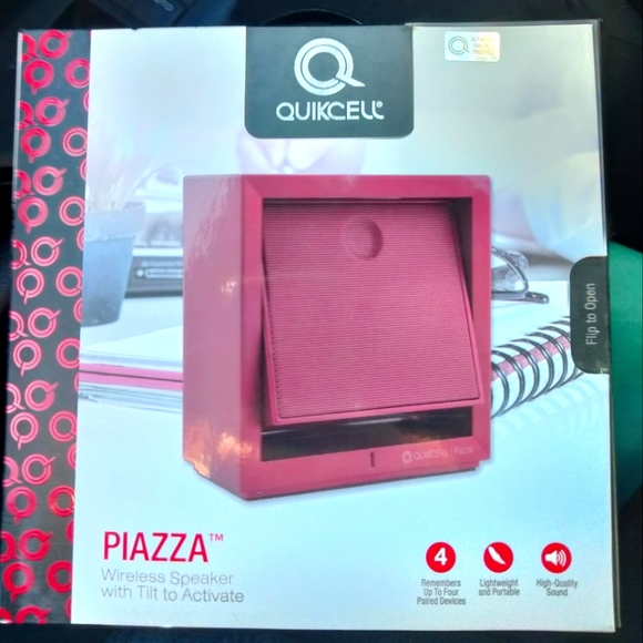 Wireless Bluetooth Speaker Quikcell Piazza red New in box portable - Picture 1 of 2